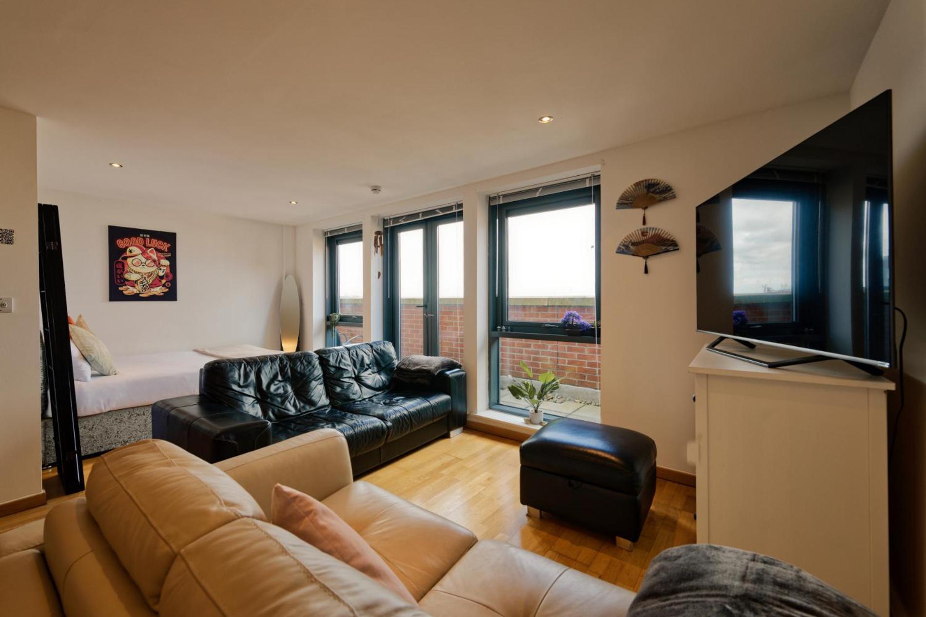 Sidemersey Livings- Convenient And Central 2-Bedroom Haven In L1 Liverpool Exterior photo